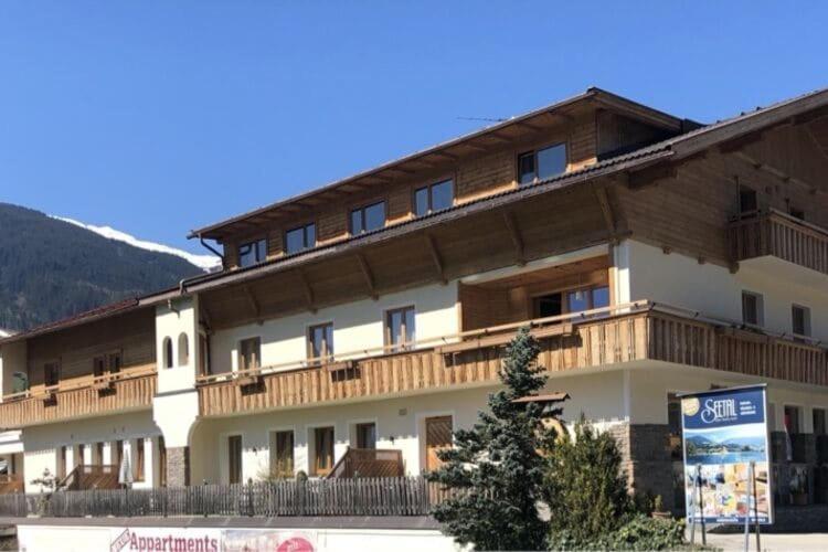 Almrose Apartment Stumm Exterior photo