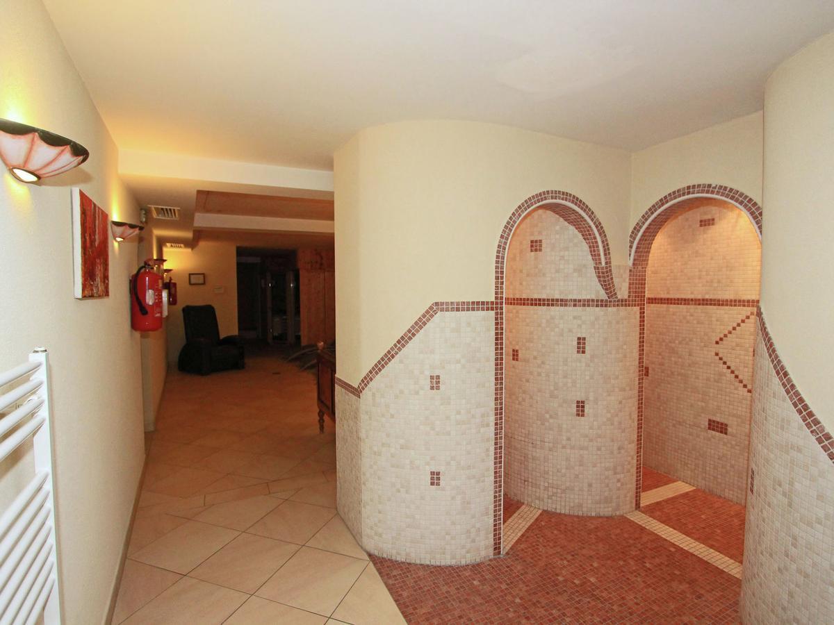 Almrose Apartment Stumm Exterior photo